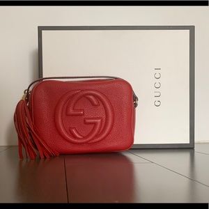 Gucci SoHo Disco in Hibiscus Red